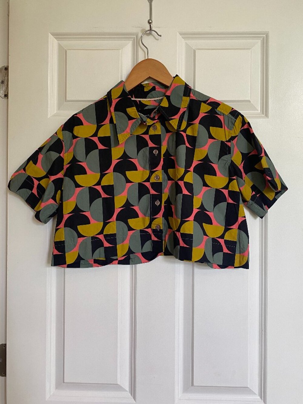 Wildfang The Essential Cropped Button Up